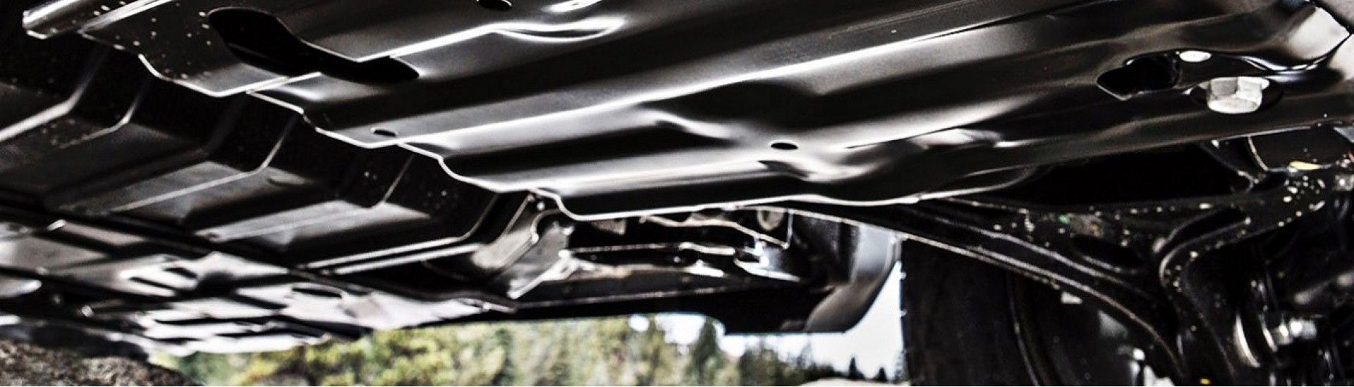 سینی زیر موتور تویوتا یاریس RS 