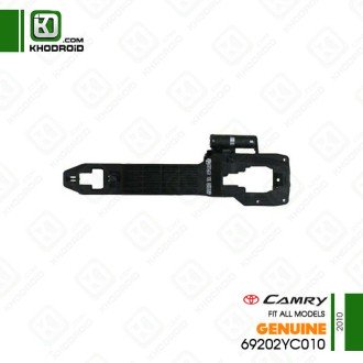 قاب دستگیره بیرونی جلو تویوتا کمری 2010 سمت راننده جنیون 69202yc010
