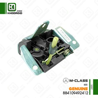 قفل درب صندوق عقب مرسدس بنز M500و 2005 جنیون 884109492412