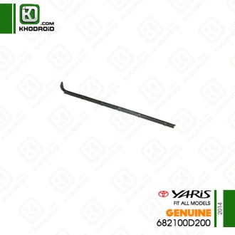 آبگیر شیشه جلو سمت راننده تویوتا یاریس 2014 جنیون 682100D200