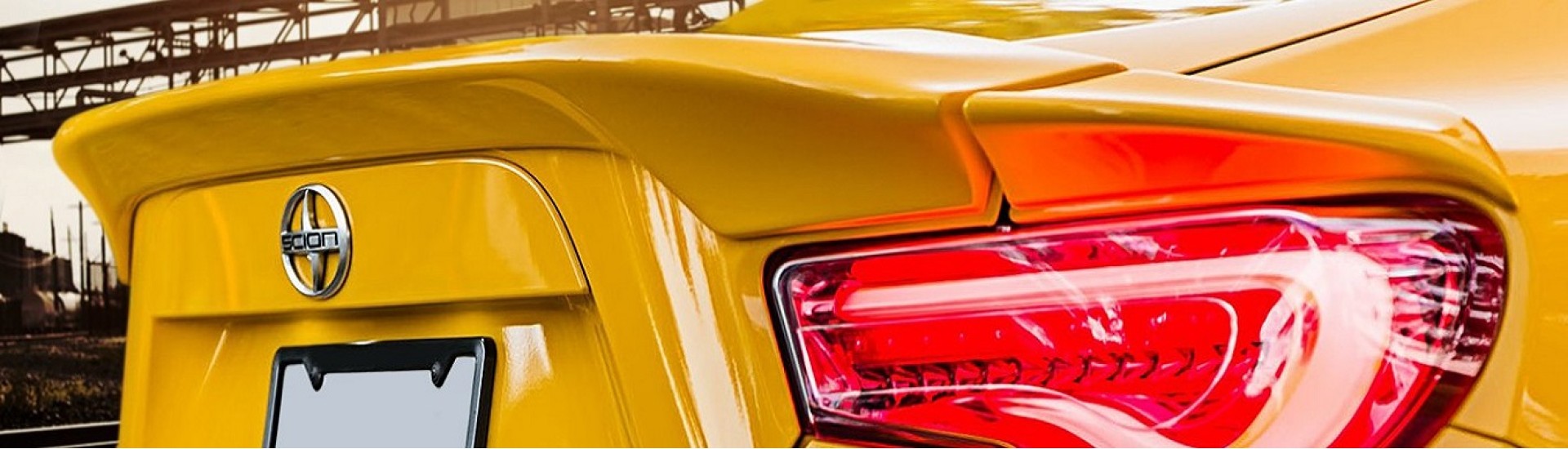 بال اصلی ولوو XC40 T5 R-DESIGN 2021 